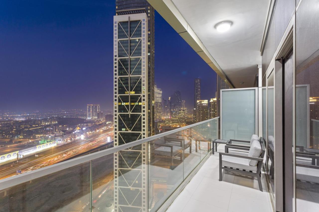 Aliving Luxury 2Br With Infinity Pool At Paramount Hotel Midtown Close To Dubai Mall & Burj Khalifa 外观 照片